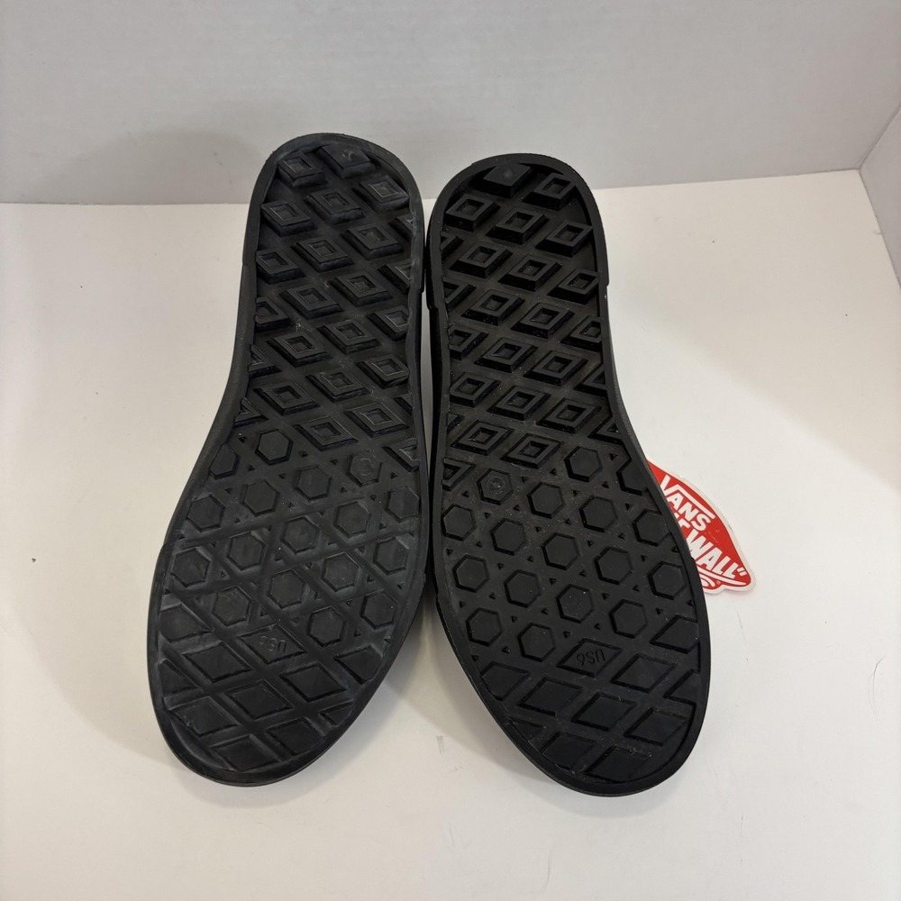 NWT Vans Beach Water Shoes Womens 7.5 Black Ventilated Rubber UA SlipOn TRK - Picture 5 of 9